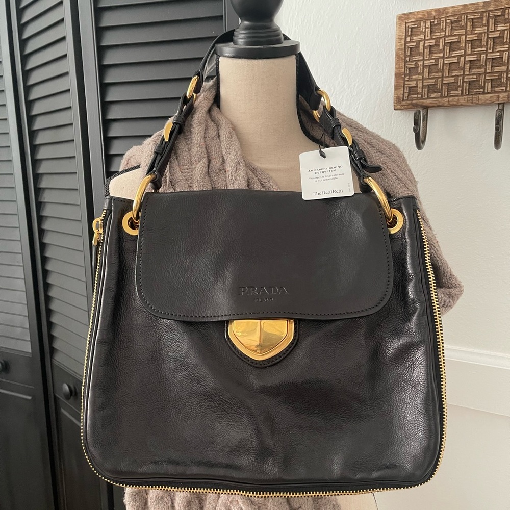 Prada “Pattina” black leather bag *Authentic*